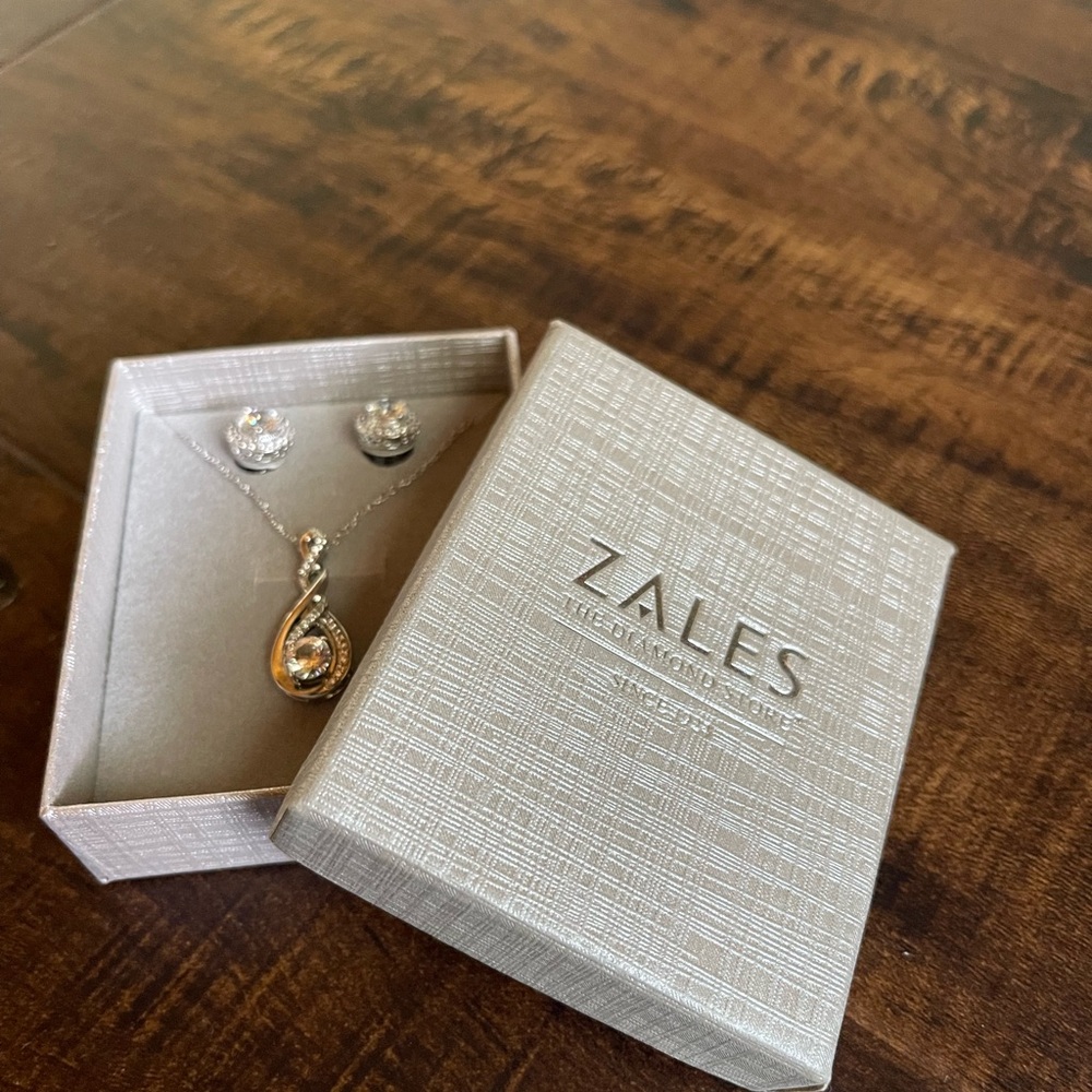 Zales Elegant Silver Necklace and Earring Set - Picture 2 of 3